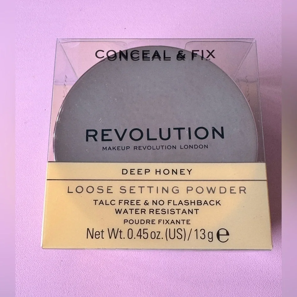 ✨ Revolution Conceal & Fix Loose Setting Powder – Deep Honey – 0.45 oz / 13g ✨